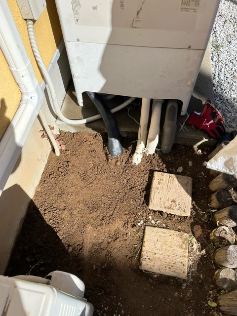 鶴見区茨田大宮で庭の立水栓の吐水口からの水漏れ